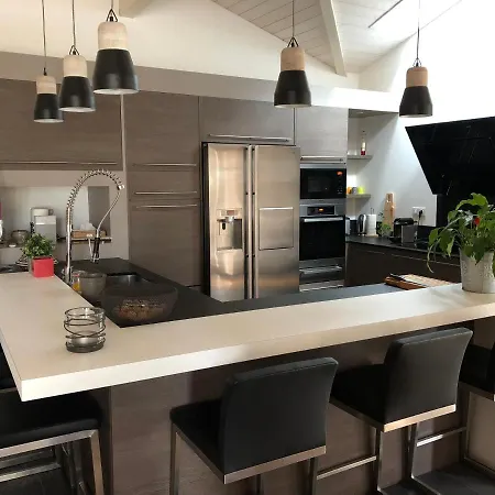 Cocoon, Grand Confort, 2 Km Des Plages Villa